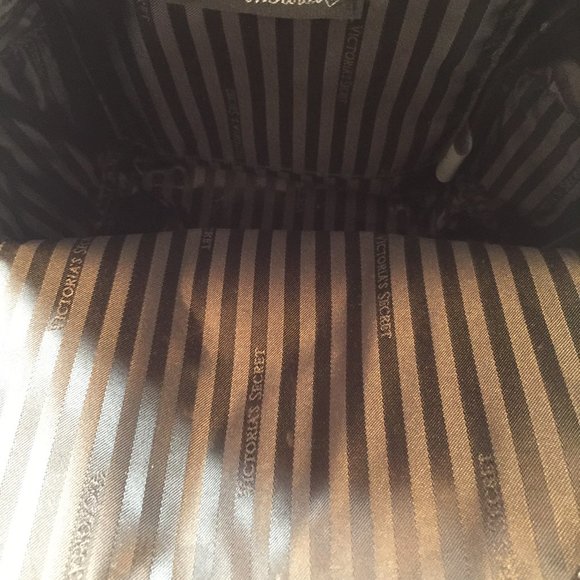 VICTORIA'S  SECRET BACKPACK-NWOT - Picture 2 of 2